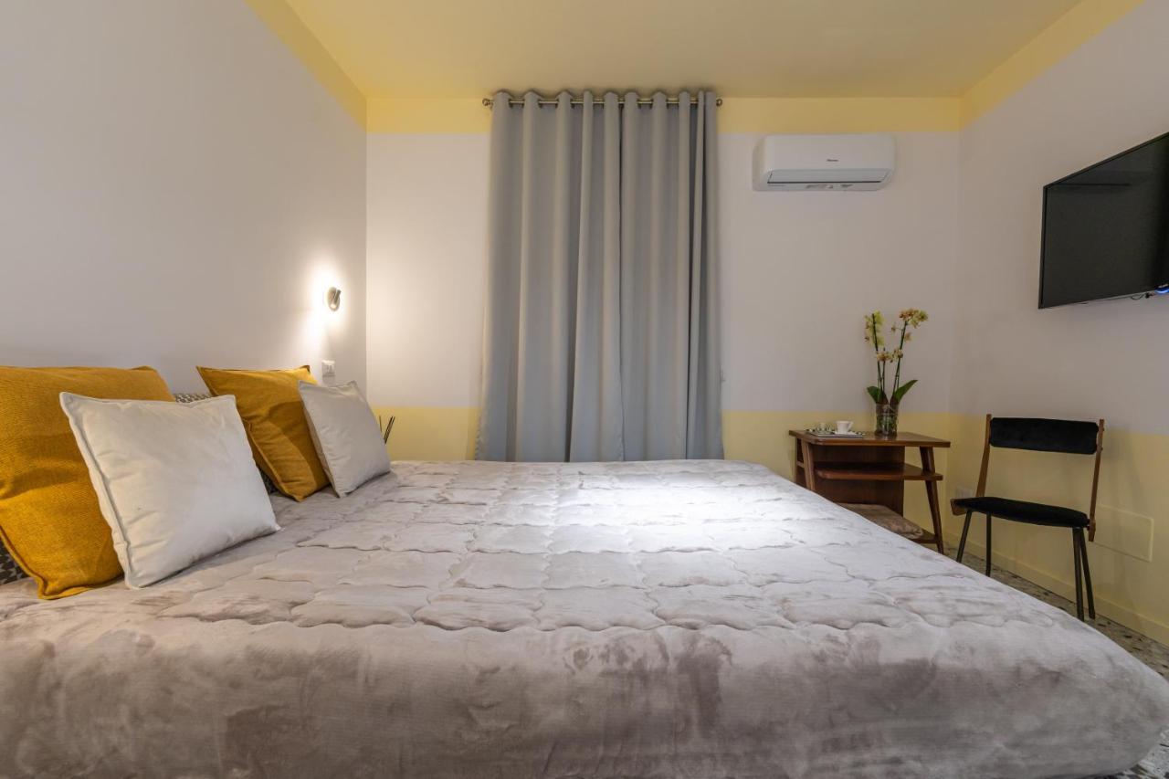 Bed and breakfast Teatro Toledo 272 *
